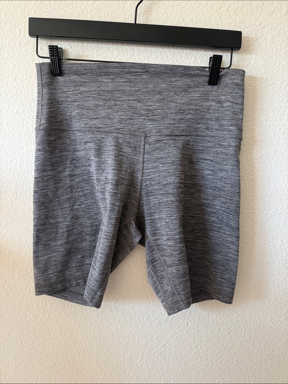 lululemon athletica Align Biker Women's Athletic Shorts - Heather Gray/Black
